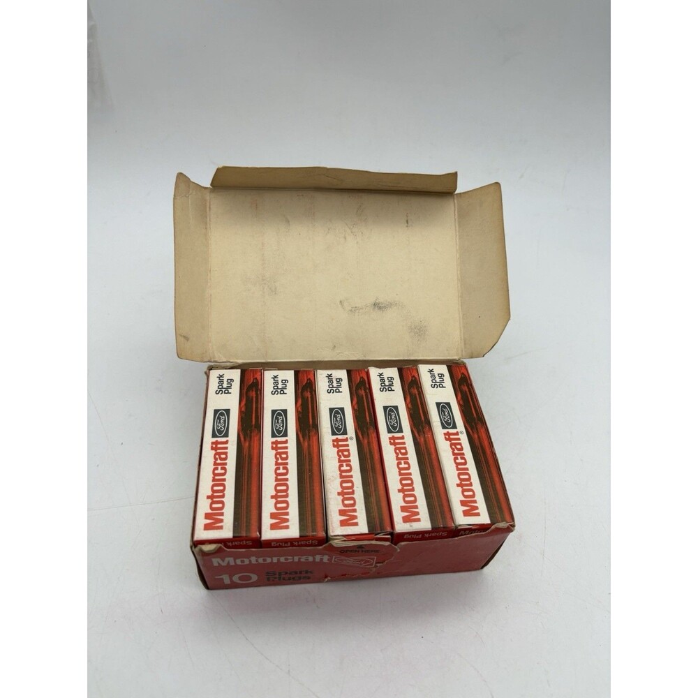 NOS Motorcraft Ford ARF4-6 Spark Plugs Lot of 10 New Vintage OEM Ignition